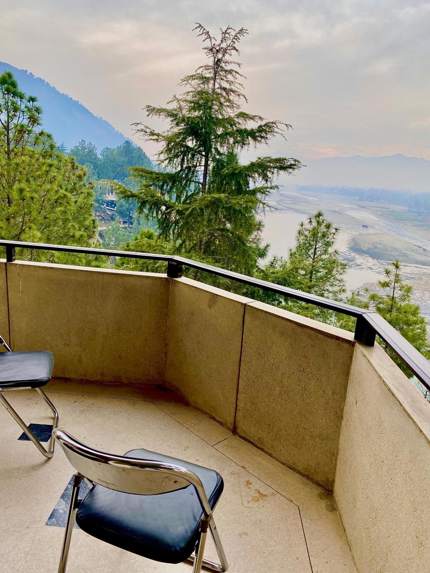 Rock City Resort Mingora Zewnętrze zdjęcie