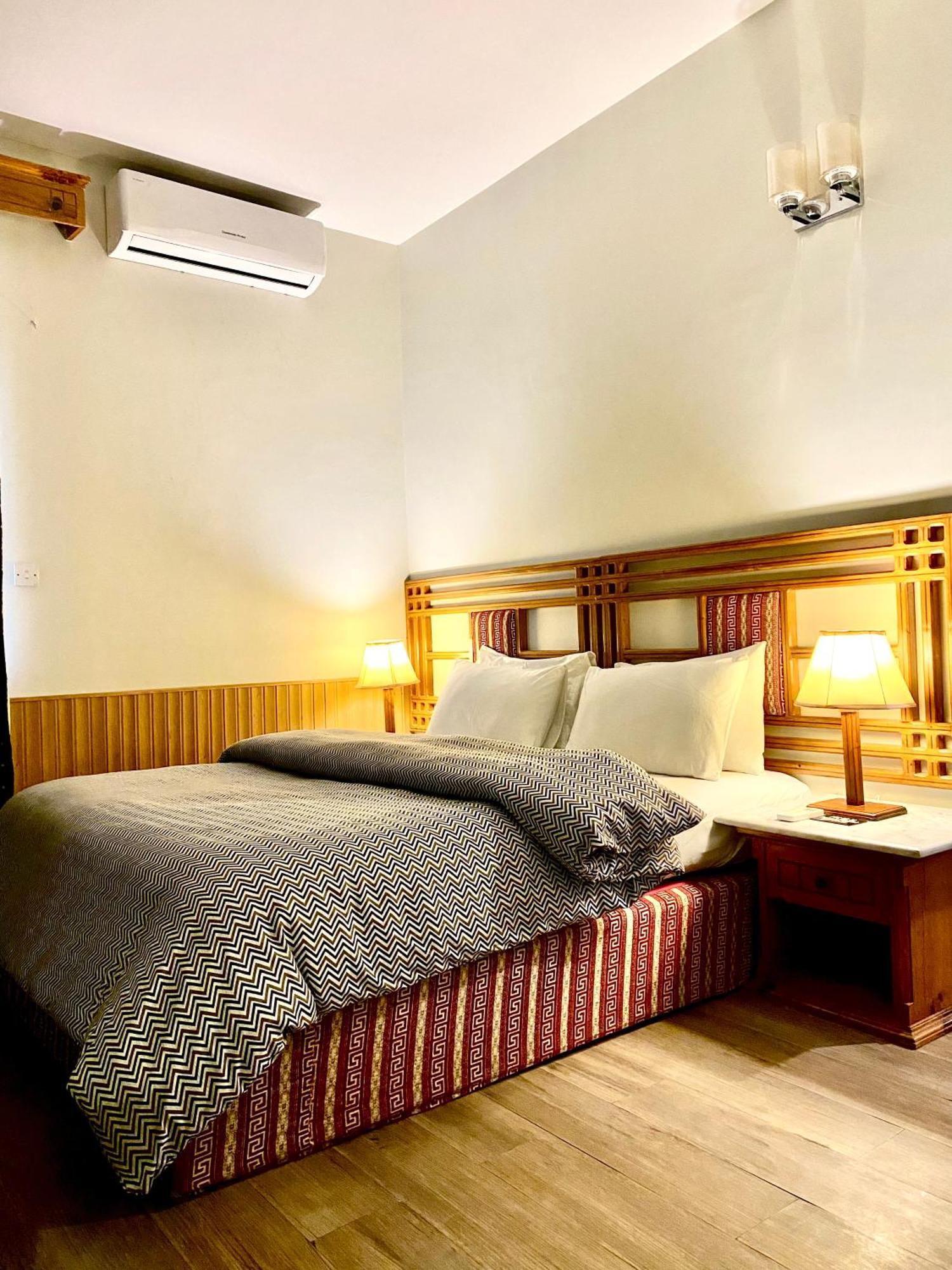 Rock City Resort Mingora Zewnętrze zdjęcie