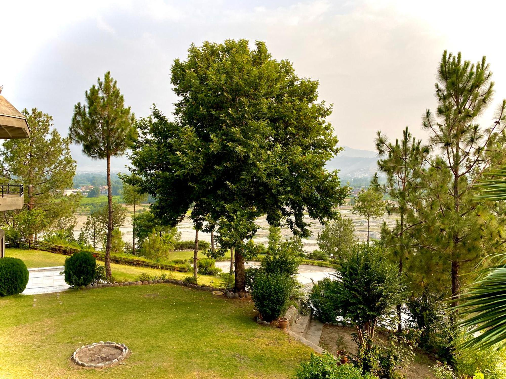 Rock City Resort Mingora Zewnętrze zdjęcie